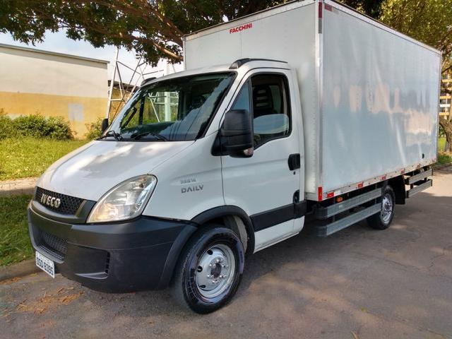 Fretes, Mudanças e Transporte de Cargas em Joinville e Região